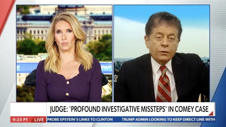 «Очень, очень редко!» — юридический аналитик Newsmax, наводненный судьей, приказал прокурору, выбранному Трампом, передать материалы большого жюри по делу Коми